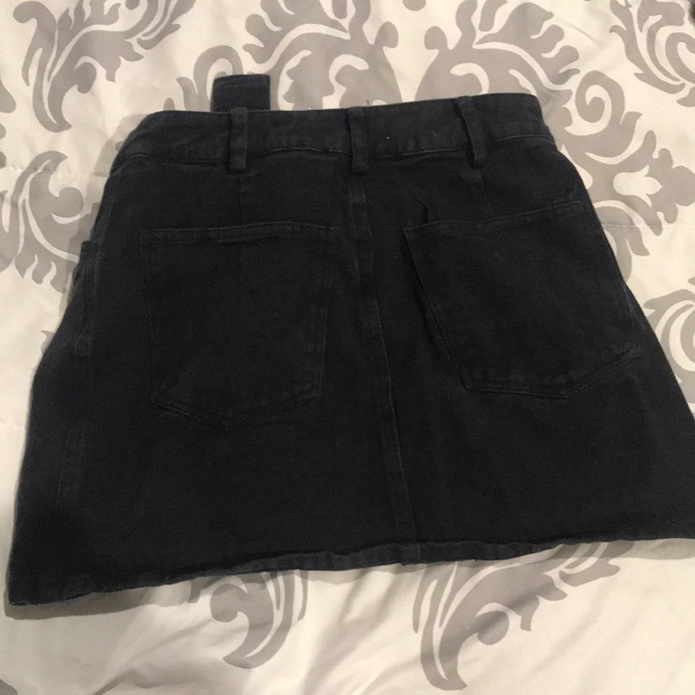 Skirt - Picture 3 of 5